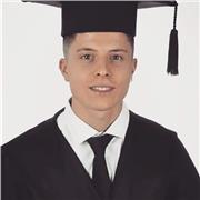 Soy graduado en Derecho y especialista en Derecho Procesal y Constitucional. Me adapto a las necesidades del Alumno.